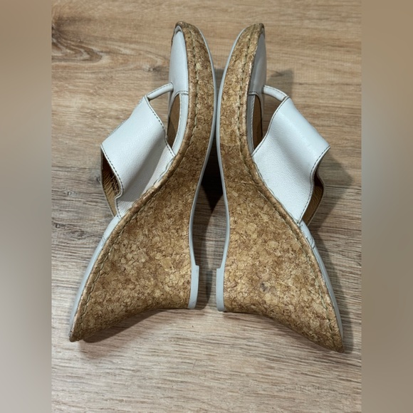 NEW Vintage Born Drilles White Cork Wedge Sandal Size 8 - Picture 6 of 8